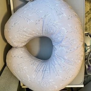 Boppy - in great condition. Barely used.